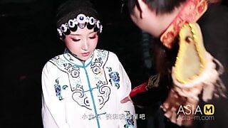 ModelMedia Asia – The Extravagant Sex Life Of A Slutty General – NI Wa Wa – MAD-030 – Best Original Asia Porn Video