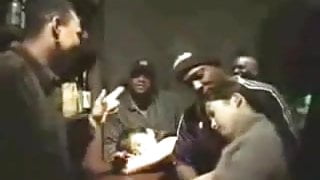 Negros aproveitando inocentes